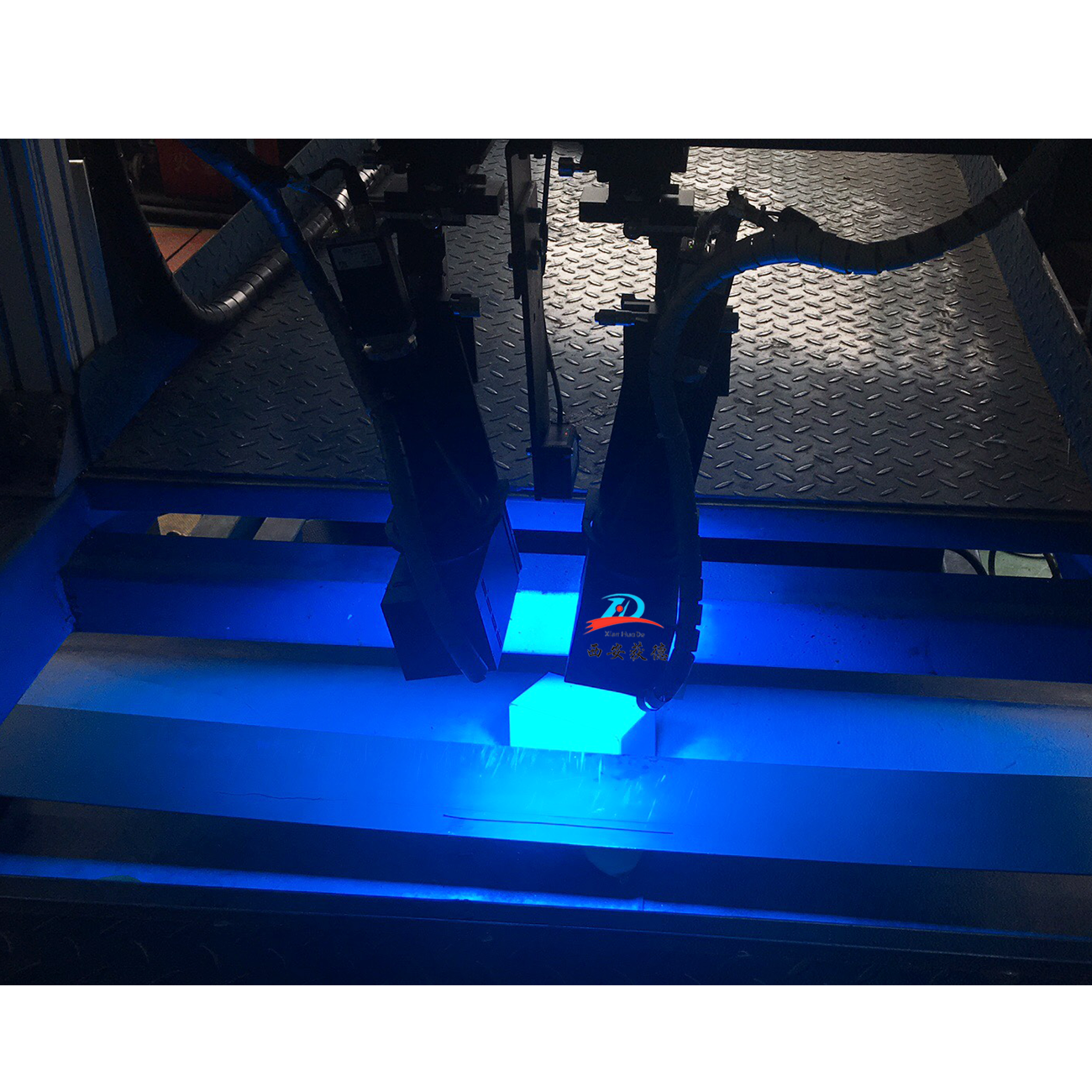 裂紋動態(tài)擴展檢測系統(tǒng)